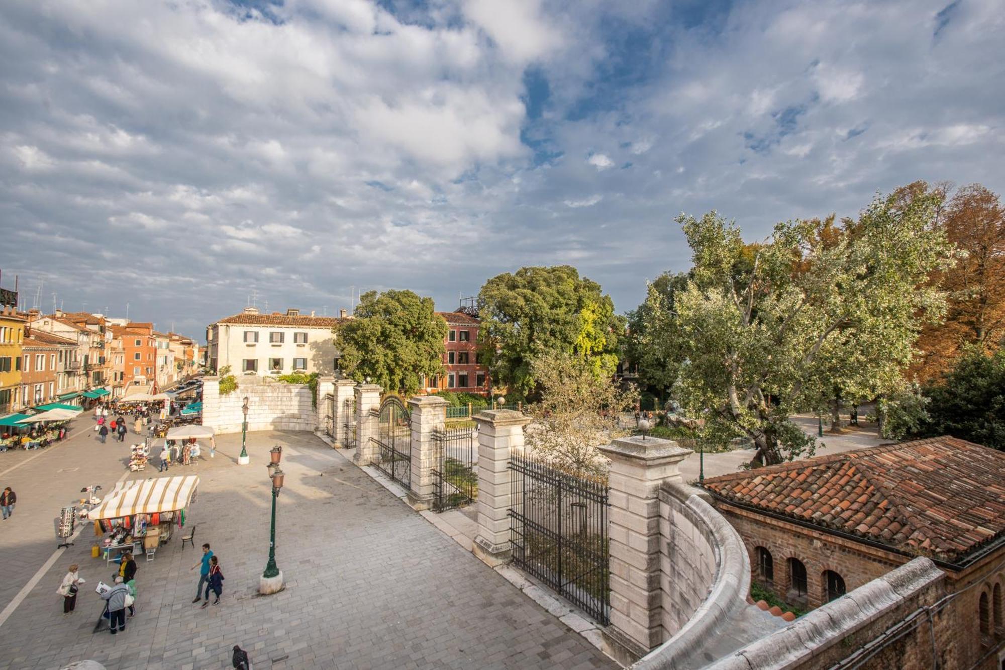 Ospizio Delle Donzelle Apartamento Veneza Exterior foto