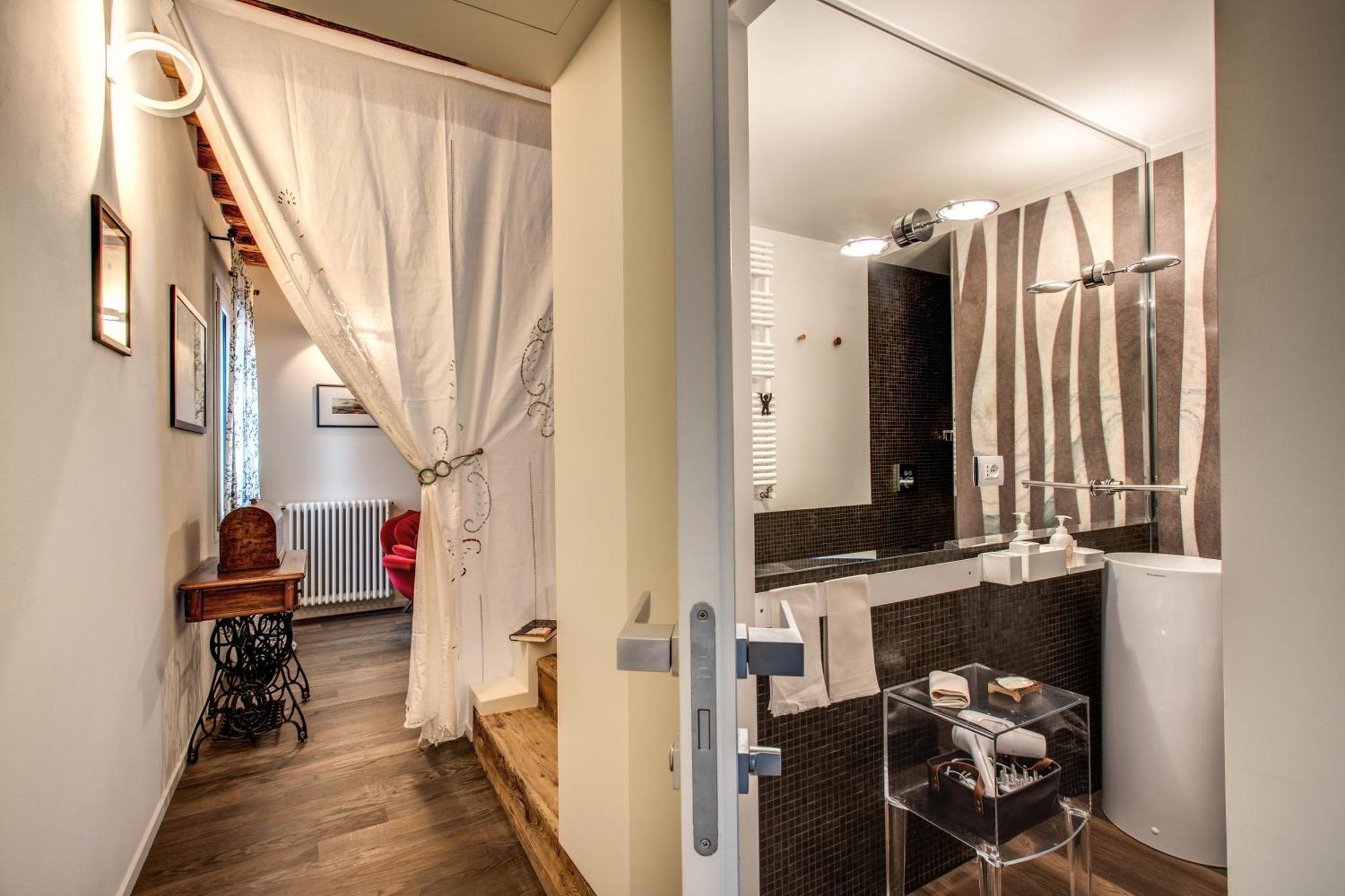 Ospizio Delle Donzelle Apartamento Veneza Exterior foto