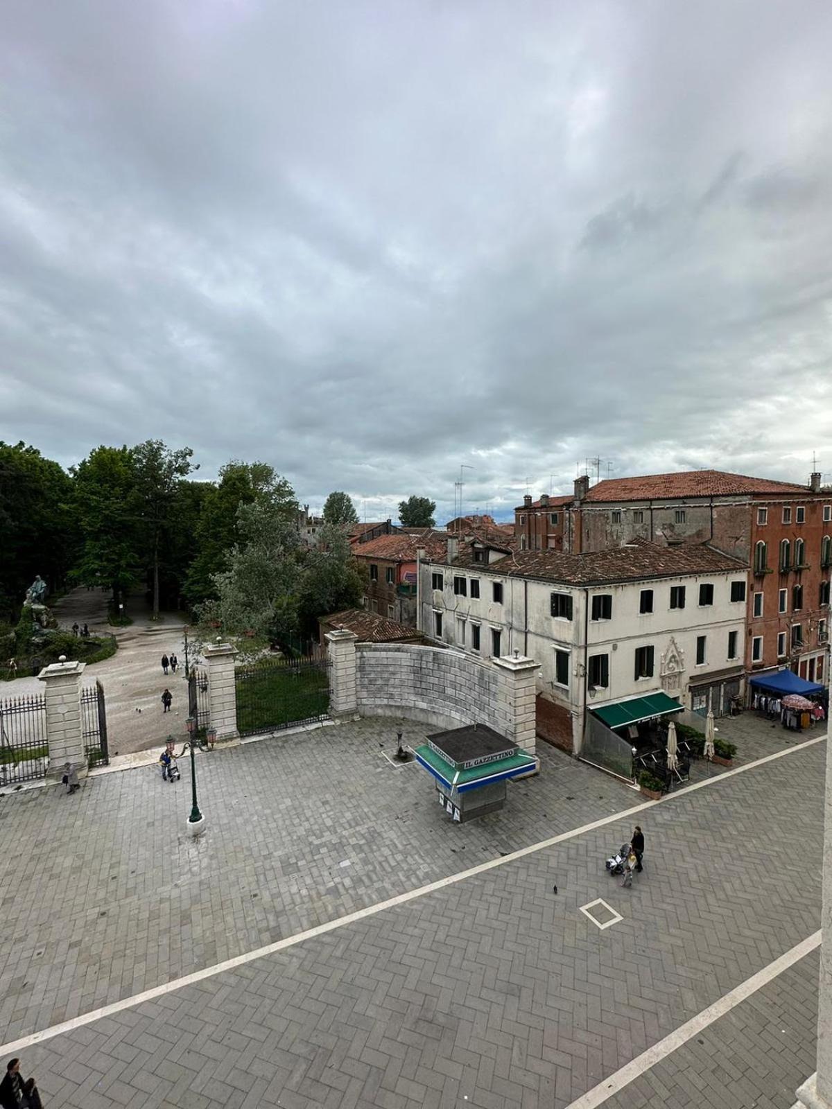 Ospizio Delle Donzelle Apartamento Veneza Exterior foto